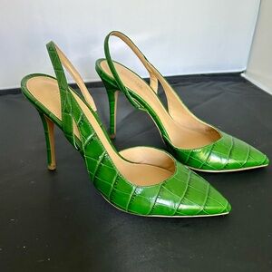 MICHAEL Michael Kors Crocodile Embossed Slingbacks - green size 7